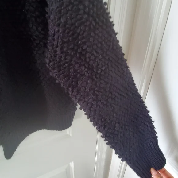 GAP Sweater - Picture 4 of 5